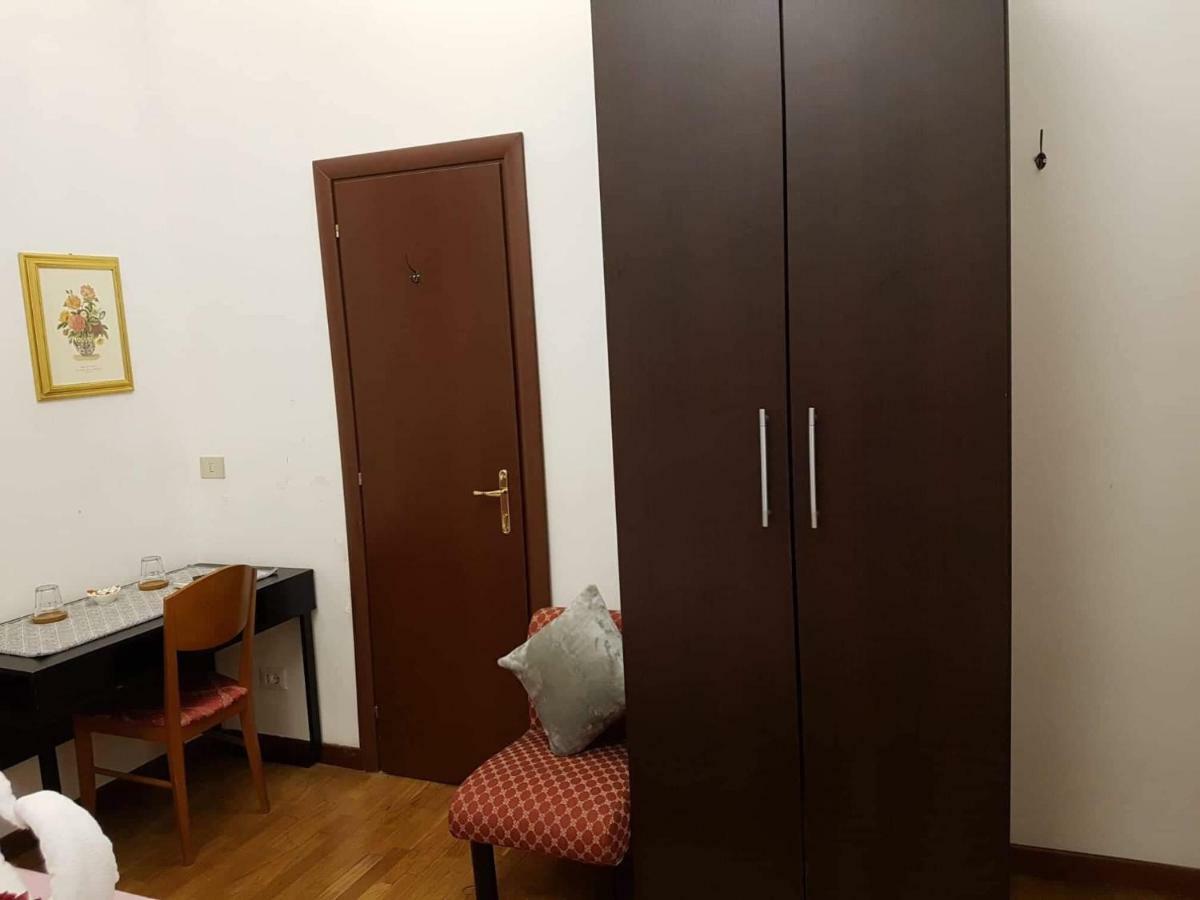 Affittacamere Sereno Rzym Zewnętrze zdjęcie